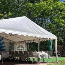 Namiot z placem zabaw